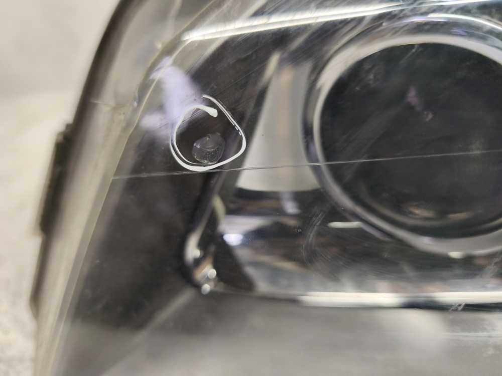 PHARE GAUCHE RENAULT  - Vue 2